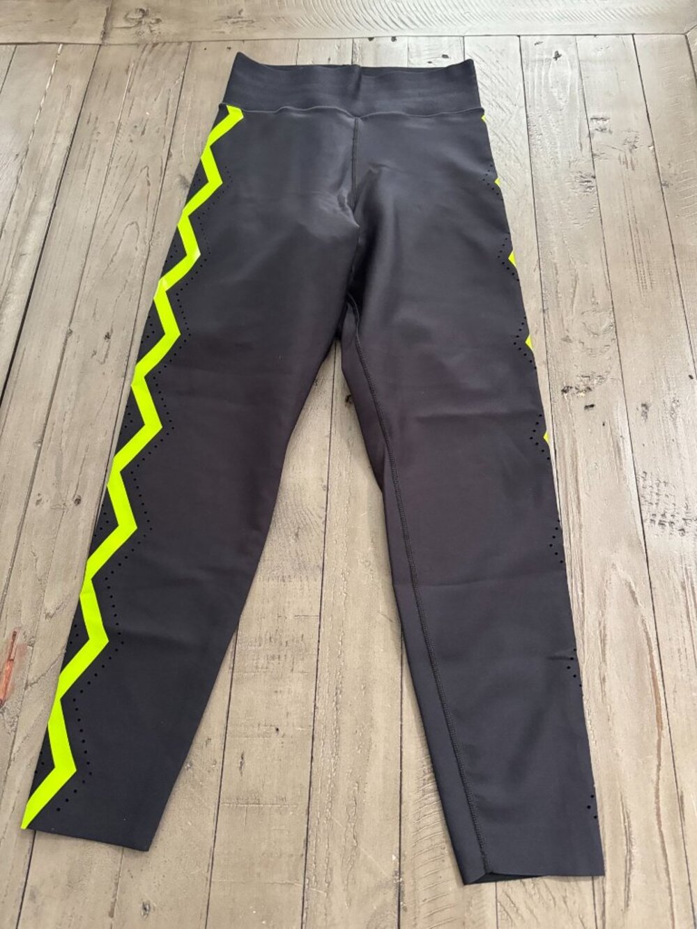 Ultracor Black Yellow Squiggle High Rise Leggings Size Small